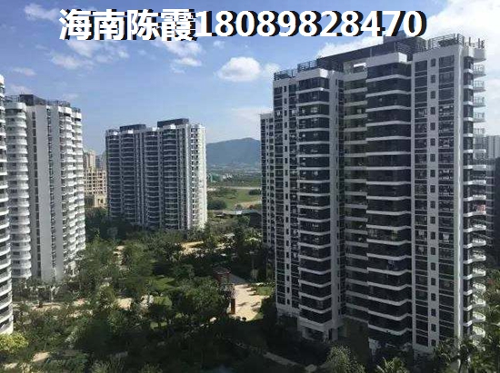 港龙财智装饰城南入户下叠边套 三居  户型图